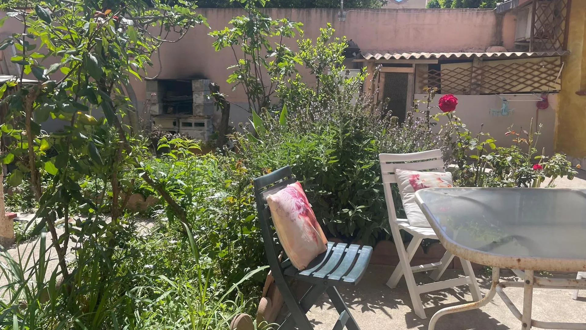 Cocinella Apartment Cagliari 0*,  Italy